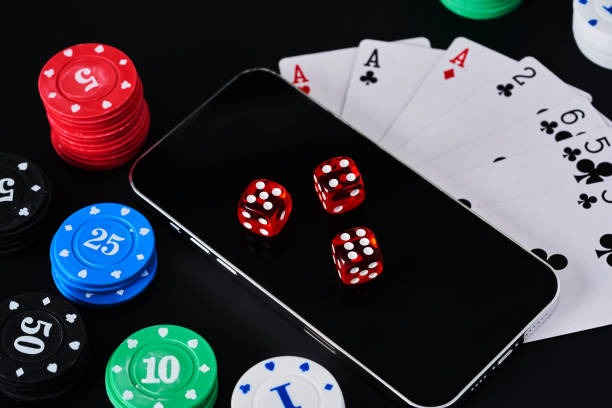 Sakong hand rankings chart showing trips, straight, flush, pair, and high card